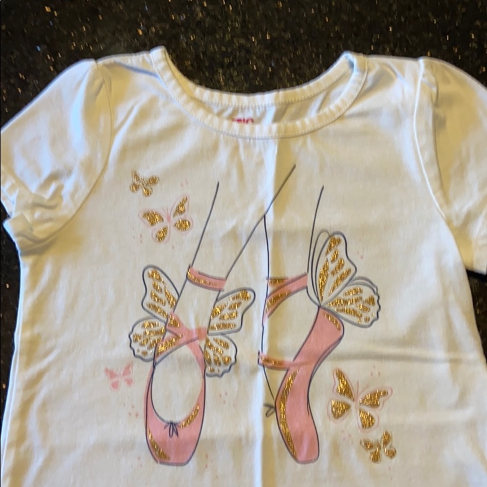 Little girl’s Top
